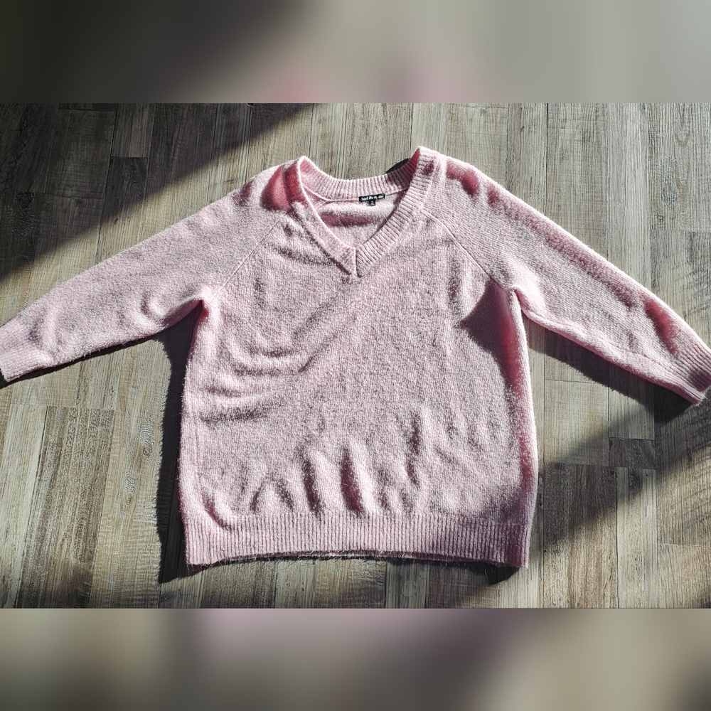 Charlotte Russe Soft Pink V-Neck Sweater